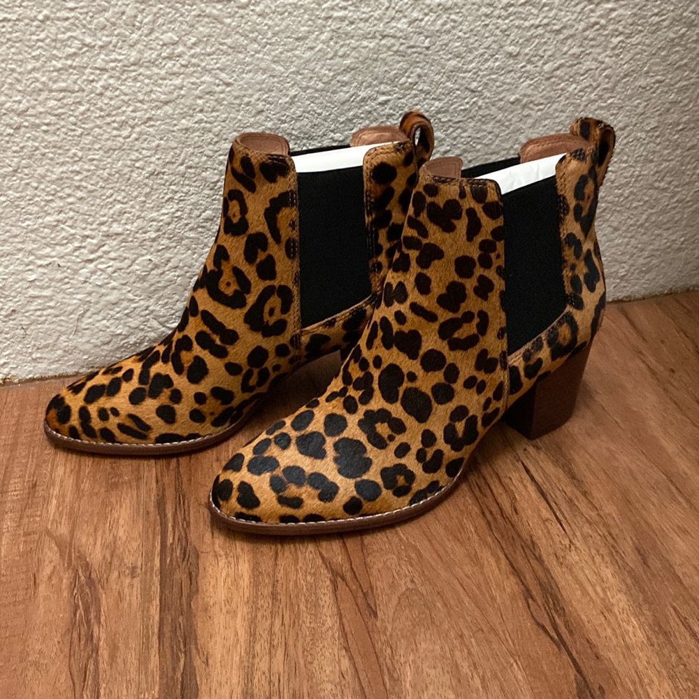 Madewell Leopard Booties perfect for any outfits